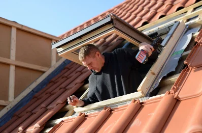 Pose de fenêtres de toit Velux à Vilsberg